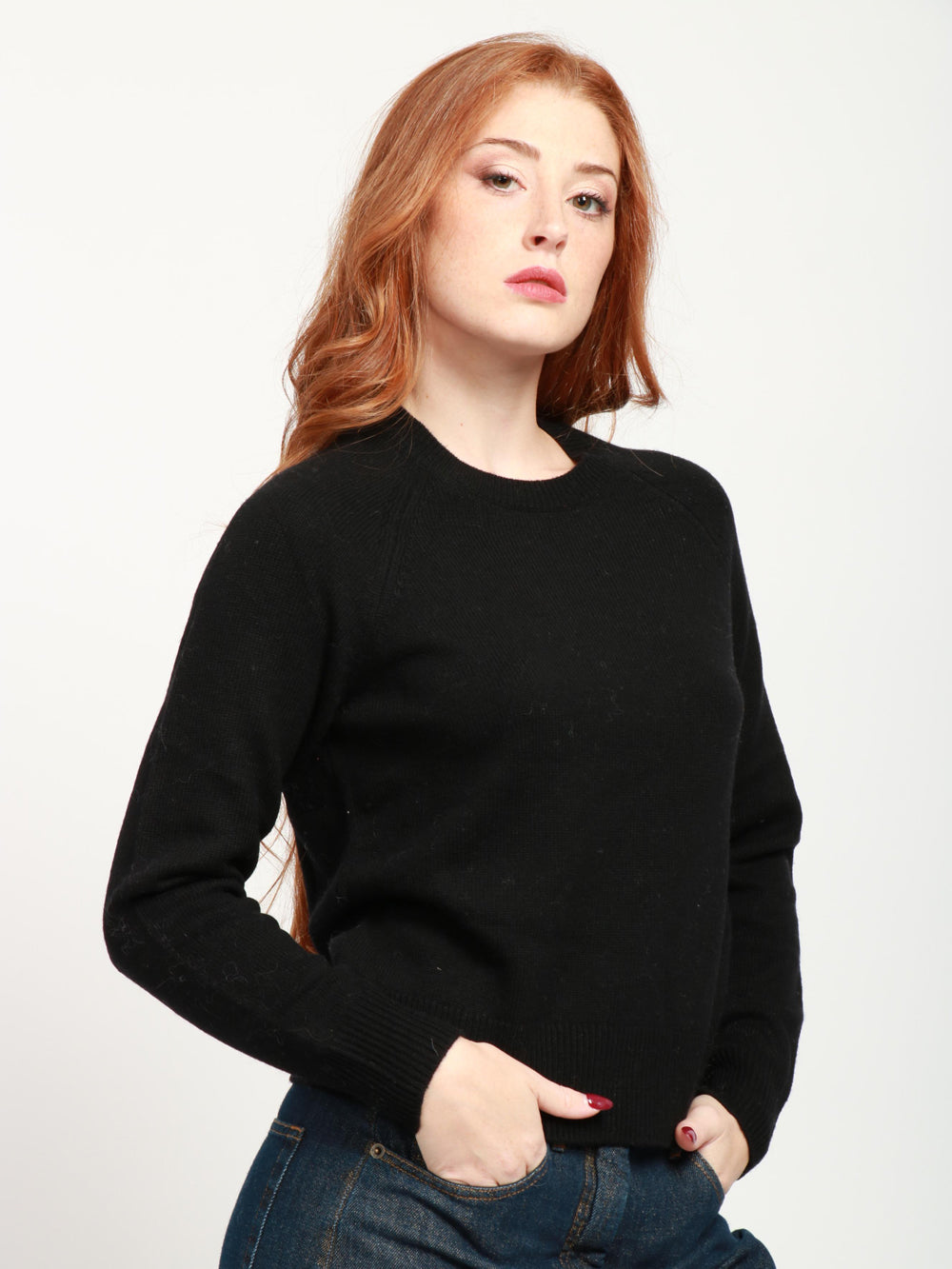 ABSOLUT CASHMERE Maglia Girocollo in Misto Lana e Cashmere Nera Nero