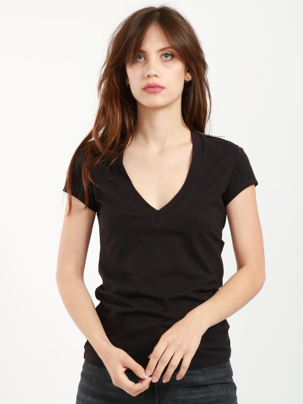 T-Shirt in Cotone Nera con Scollo a V