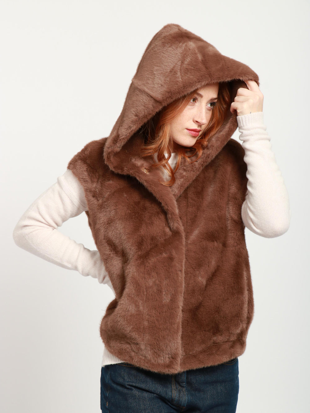 Jamilla Gilet in Ecopelliccia Marrone con Cappuccio Marrone