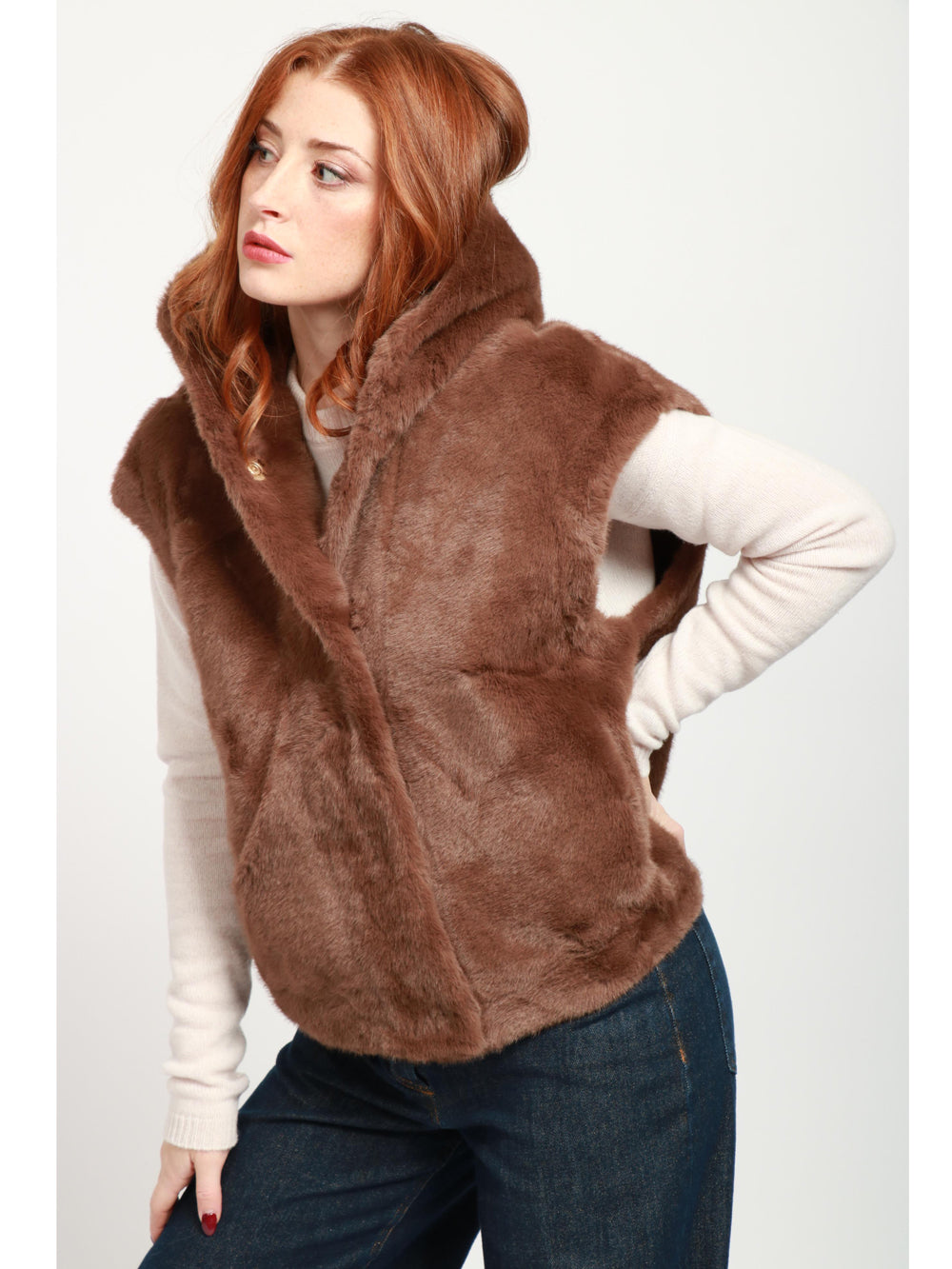 Jamilla Gilet in Ecopelliccia Marrone con Cappuccio Marrone