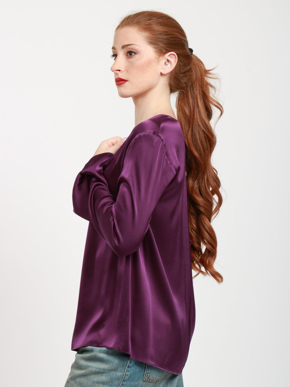 JUCCA Blusa in Seta Viola con Scollo a V Viola