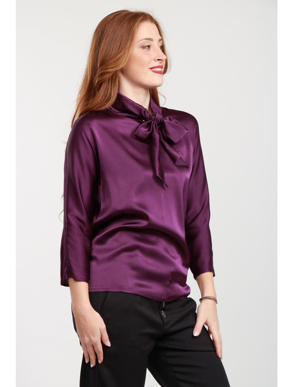 JUCCA Blusa in Seta Viola con Fiocco Viola