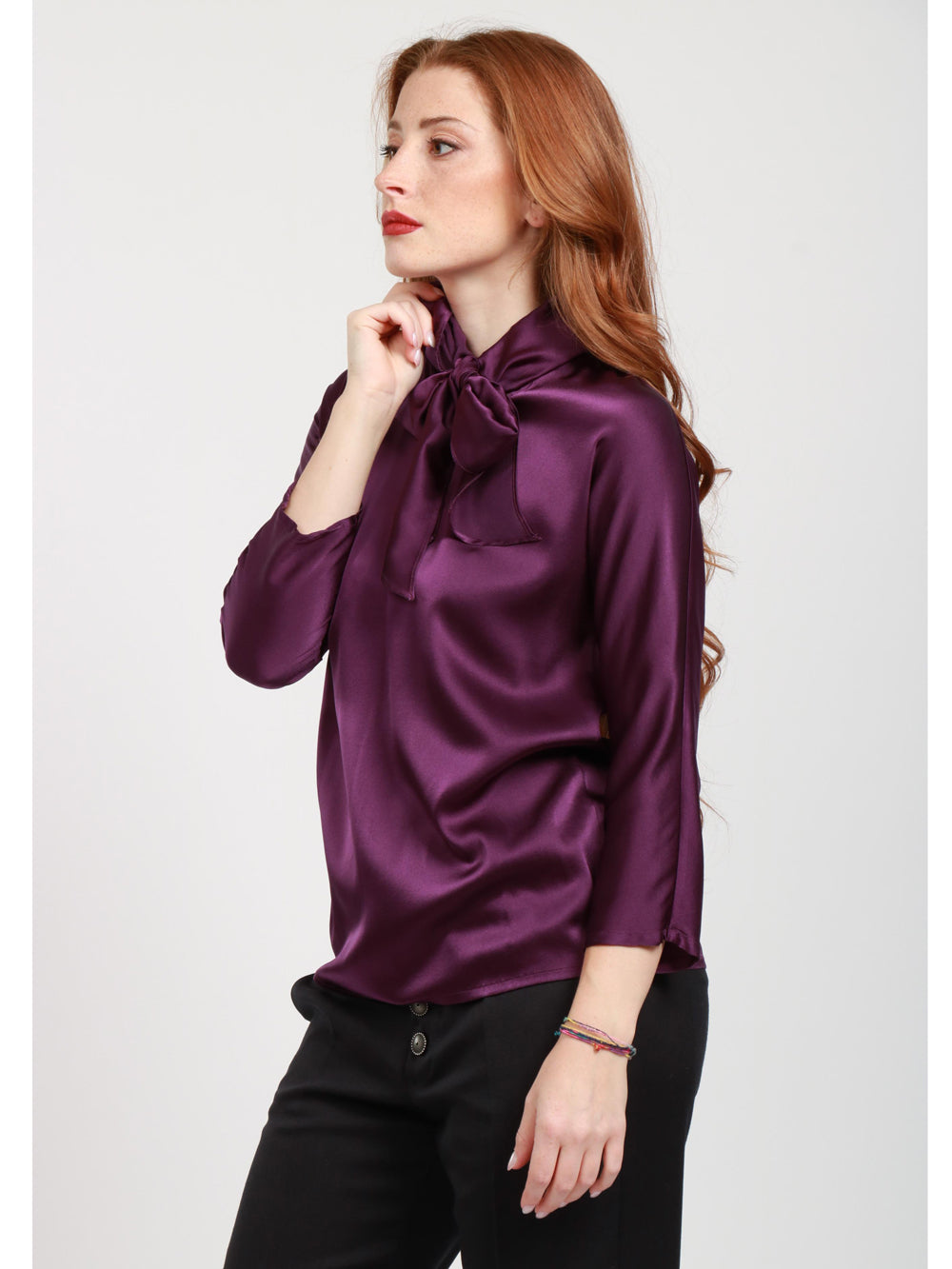 JUCCA Blusa in Seta Viola con Fiocco Viola