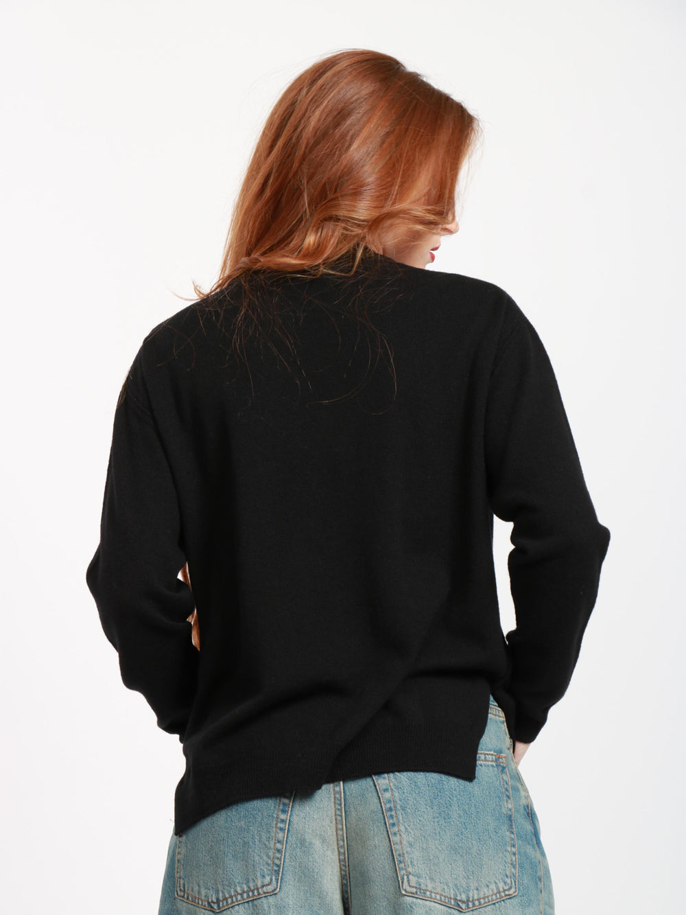 MOMONÌ Maglia Oita Girocollo in Misto Lana e Cashmere Nera Nero