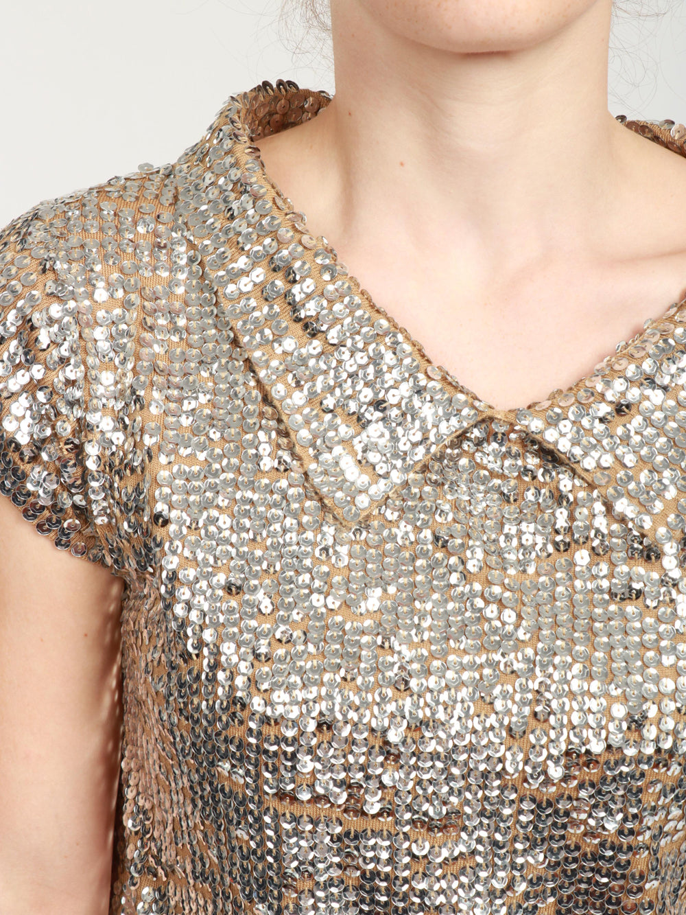 N°21 T-Shirt in Lana Vergine Nude con Paillettes Argento Caramello/argento