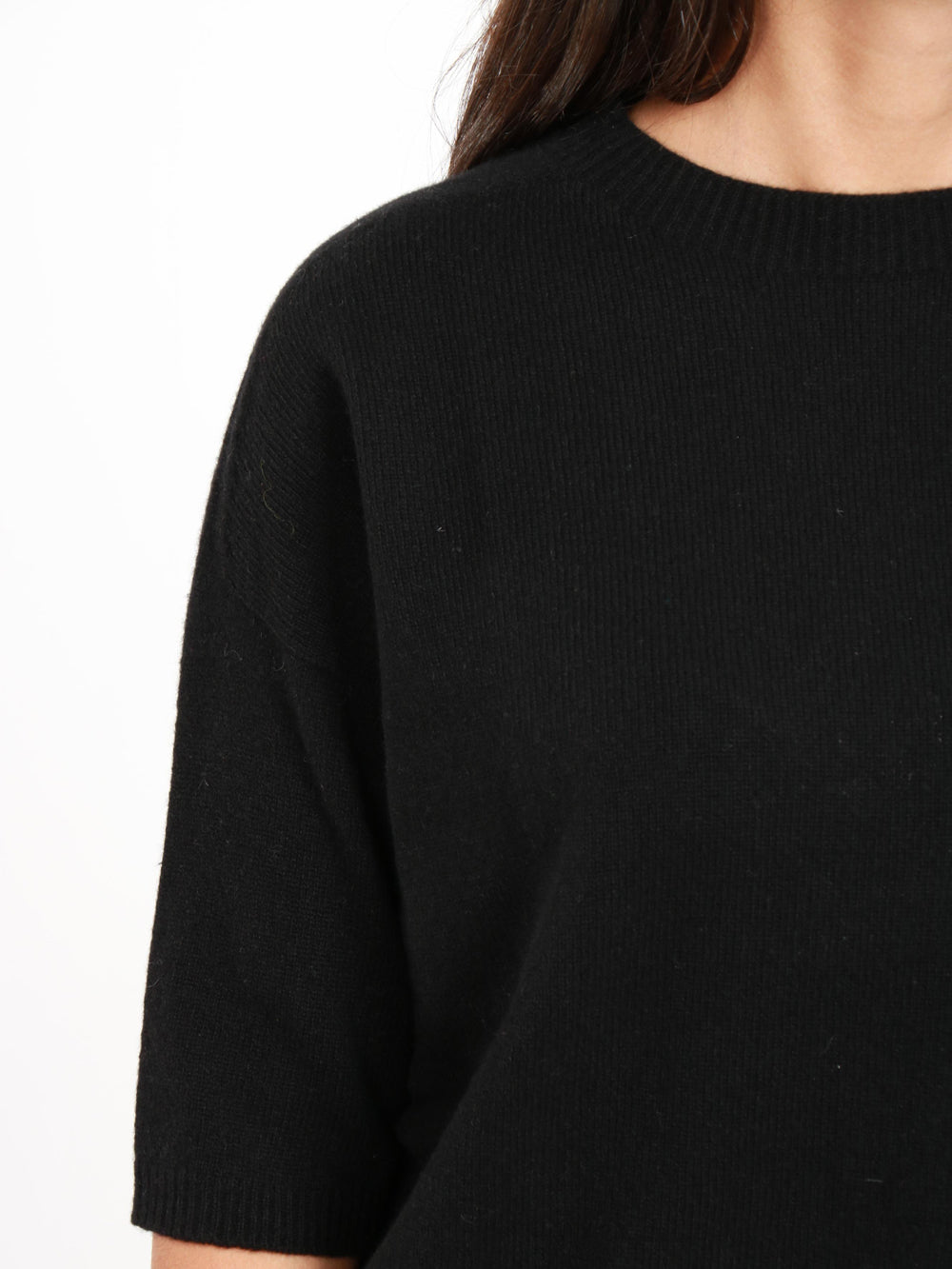 JUCCA Maglia Girocollo in Cashmere Nera con Maniche Corte Nero