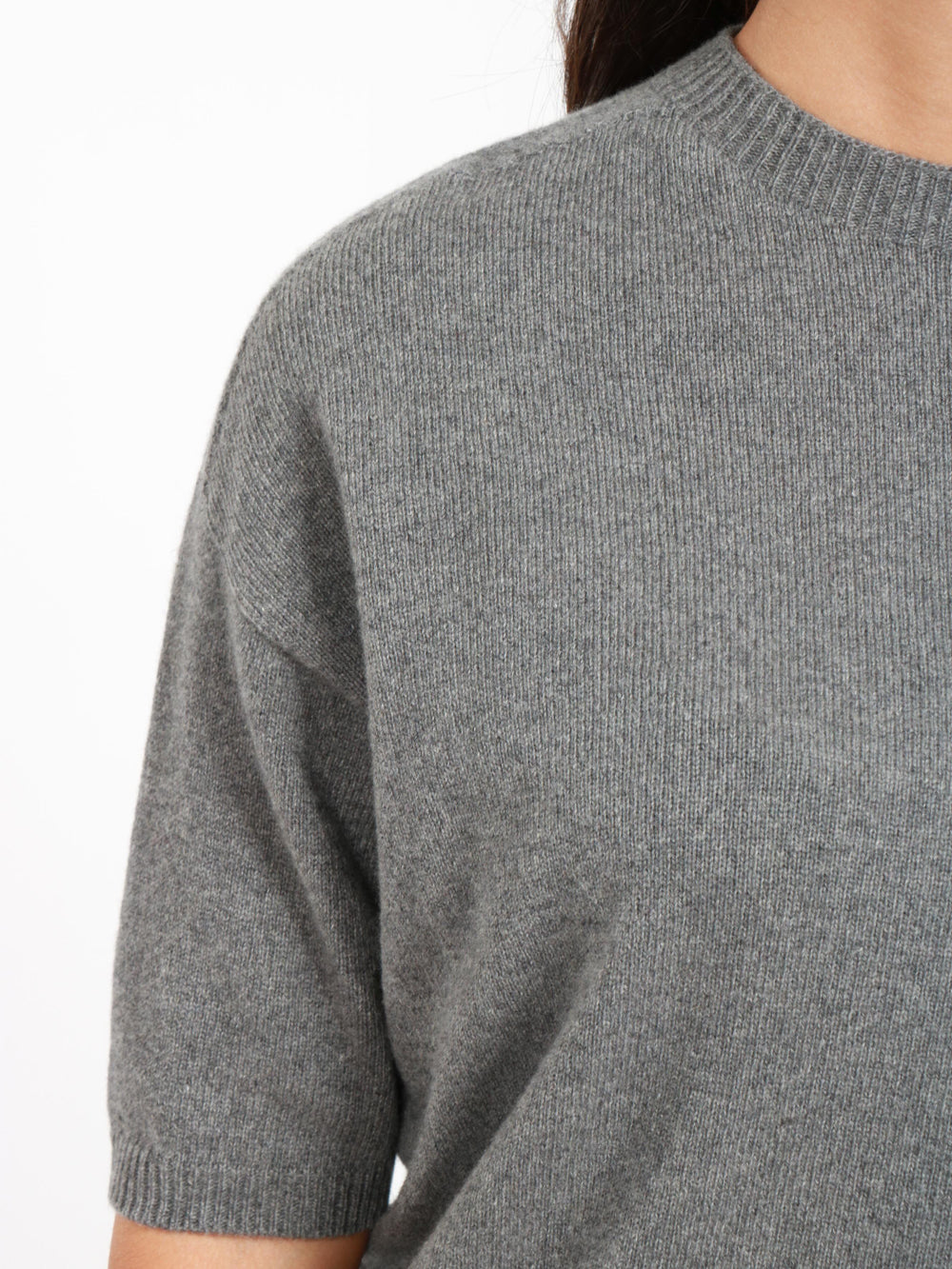 JUCCA Maglia Girocollo in Cashmere Grigia con Maniche Corte Grigio