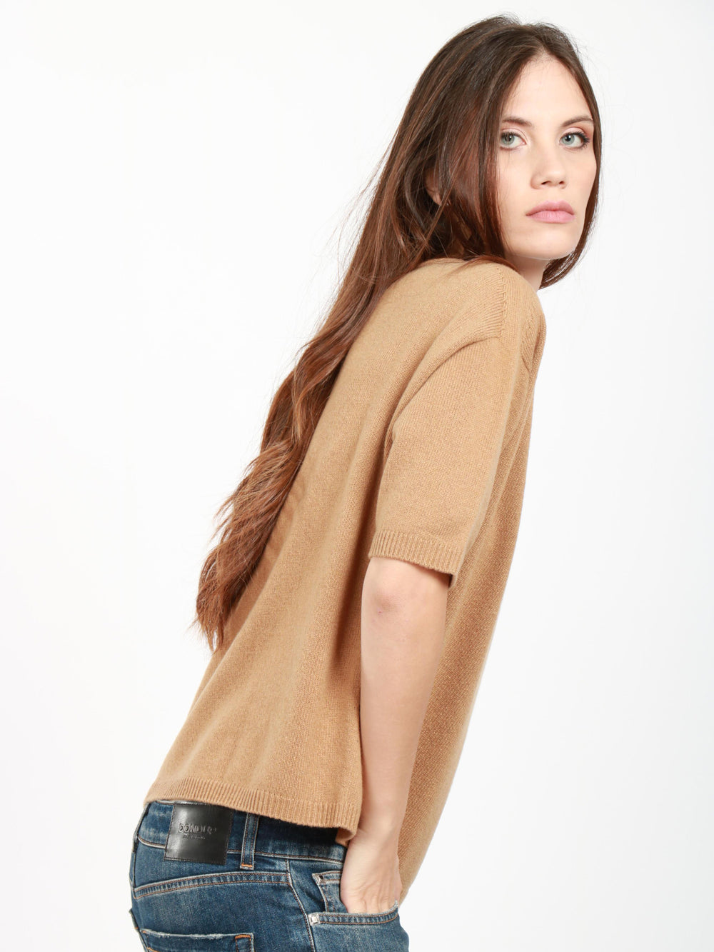 JUCCA Maglia Girocollo in Cashmere Cammello con Maniche Corte Camel